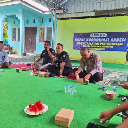 Pambakal Desa Surian turut hadir dalam Rapat Koordinasi Pambakal se-Kecamatan Mataraman